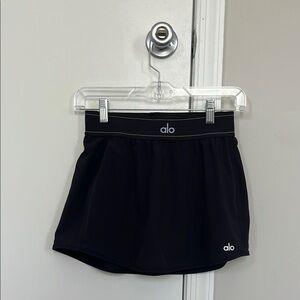ALO Yoga Black Skorts Lightweight Athletic Design